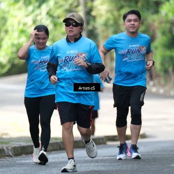 Runner Photo 8068469