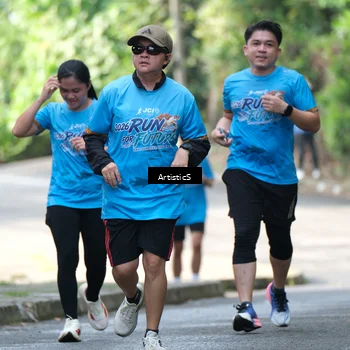 Runner Photo 8068473