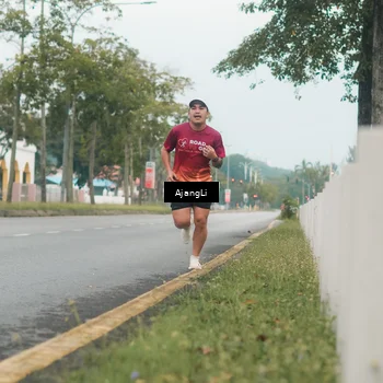Runner Photo 8068661