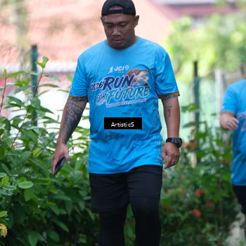 Runner Photo 8068844