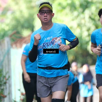 Runner Photo 8068881