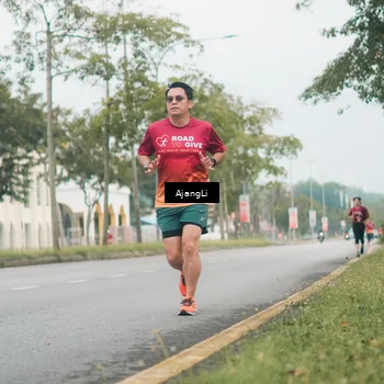 Runner Photo 8068889