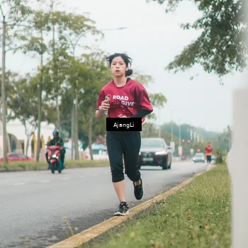 Runner Photo 8068912