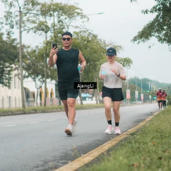 Runner Photo 8069006