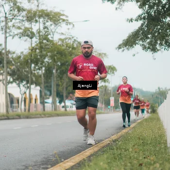 Runner Photo 8069034