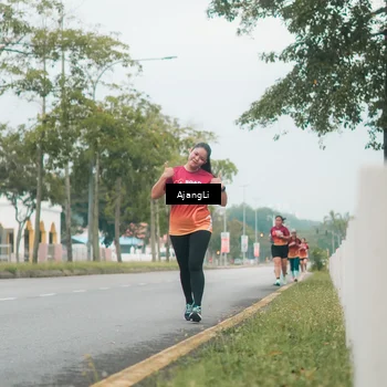 Runner Photo 8069063