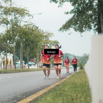 Runner Photo 8069189