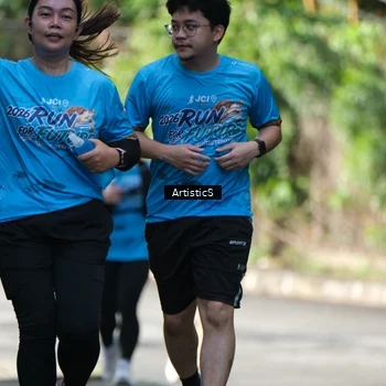 Runner Photo 8069343