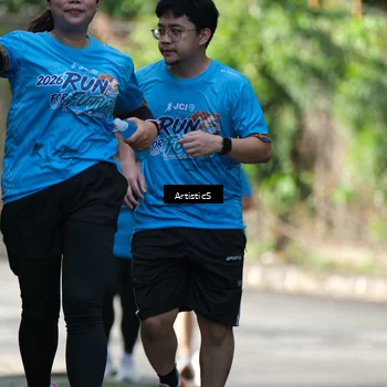Runner Photo 8069349