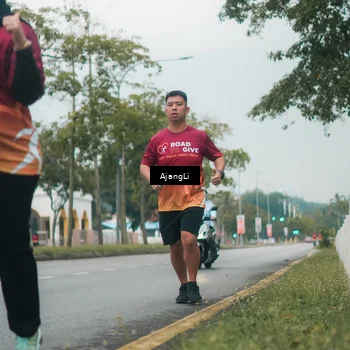 Runner Photo 8069354