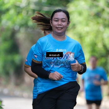 Runner Photo 8069364