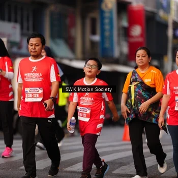Runner Photo 8069398