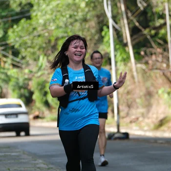 Runner Photo 8069421