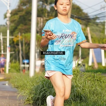 Runner Photo 8070001
