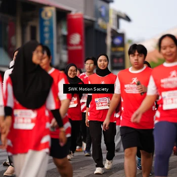Runner Photo 8070003
