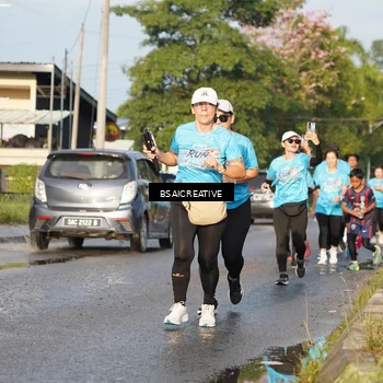 Runner Photo 8070076