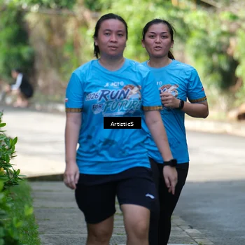Runner Photo 8070095