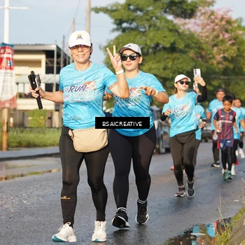 Runner Photo 8070100