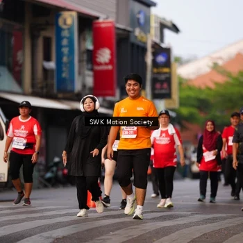 Runner Photo 8070105