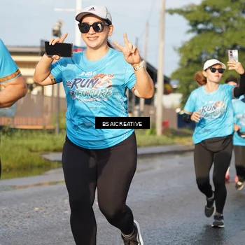 Runner Photo 8070110