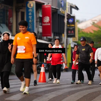 Runner Photo 8070119