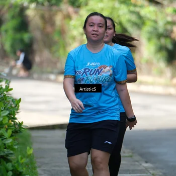 Runner Photo 8070121