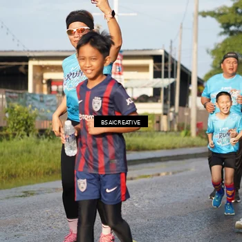 Runner Photo 8070171