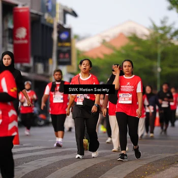 Runner Photo 8070190