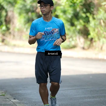Runner Photo 8070216