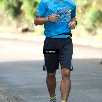 Runner Photo 8070237
