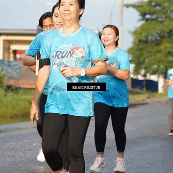 Runner Photo 8070241
