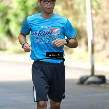 Runner Photo 8070259