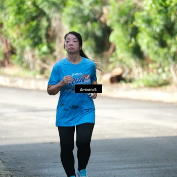 Runner Photo 8070261