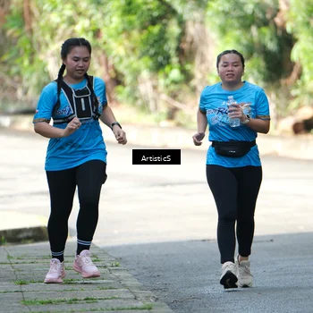 Runner Photo 8070308