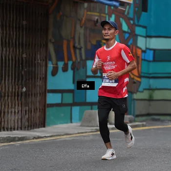 Runner Photo 8070310