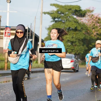 Runner Photo 8070342