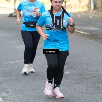 Runner Photo 8070346