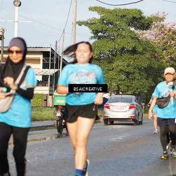 Runner Photo 8070366