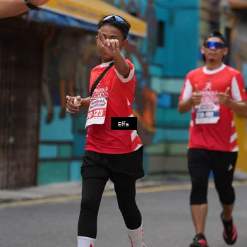 Runner Photo 8070396