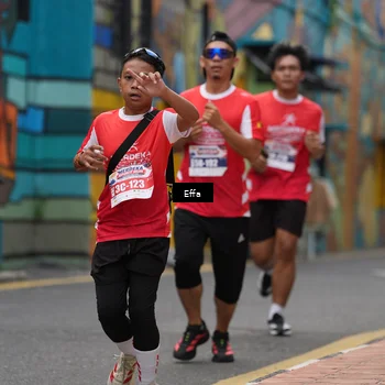 Runner Photo 8070397