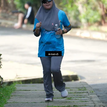 Runner Photo 8070403