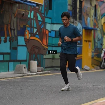 Runner Photo 8070406