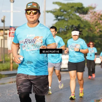 Runner Photo 8070444