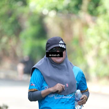 Runner Photo 8070452