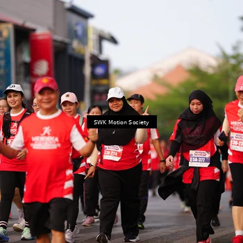 Runner Photo 8070454