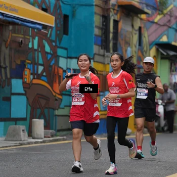 Runner Photo 8070486