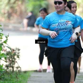 Runner Photo 8070584