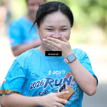 Runner Photo 8070618