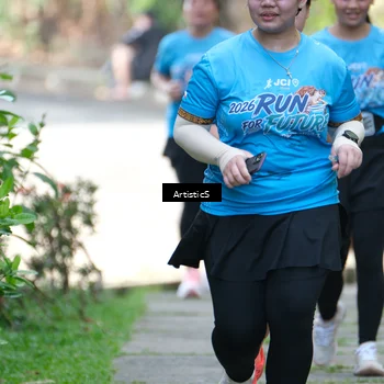 Runner Photo 8070624