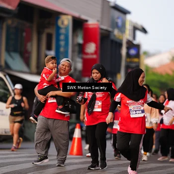 Runner Photo 8070663